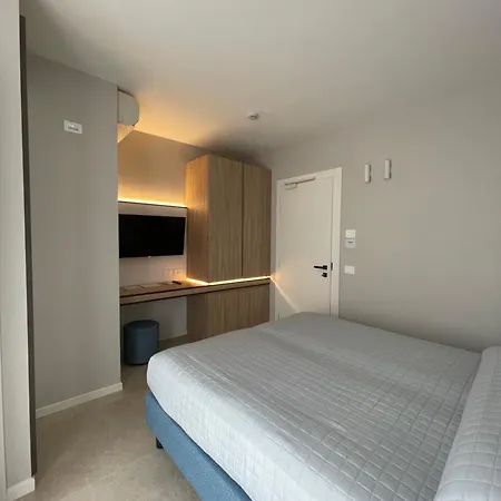 Petit Otel 3*